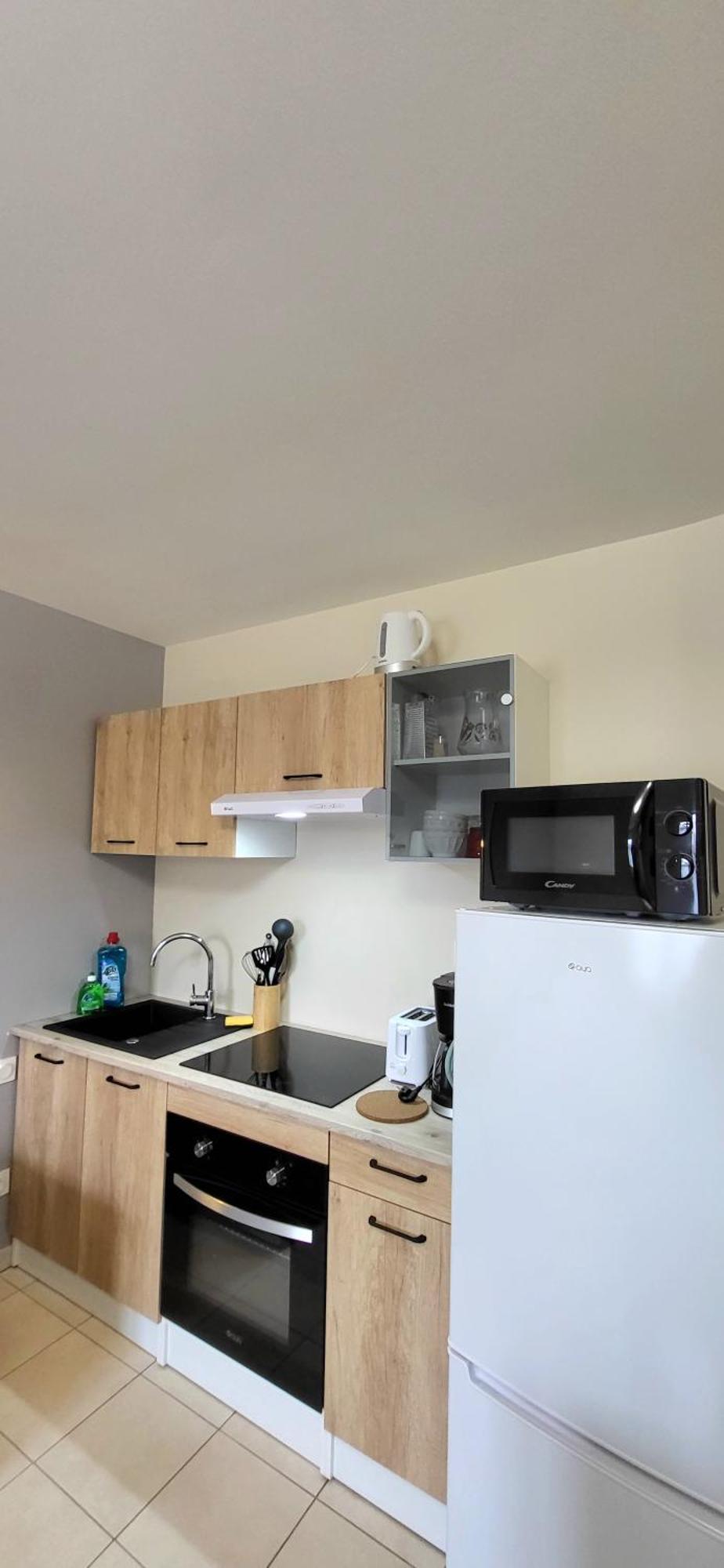 Residences Les Sansonnets "Appartements & Studios" Jonzac Exterior foto